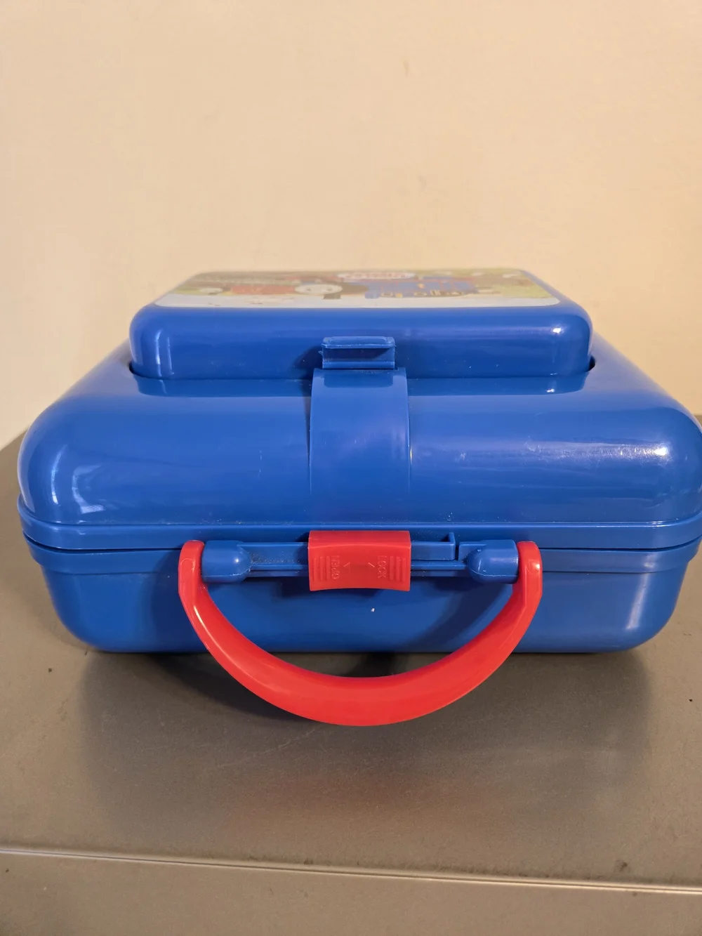 Vintage 2005 Thomas & Friends Plastic Lunch Box